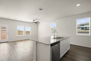 12815 Village Spun Plz, Buda, TX 78610 - Photo 10