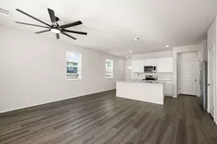 12815 Village Spun Plz, Buda, TX 78610 - Photo 8