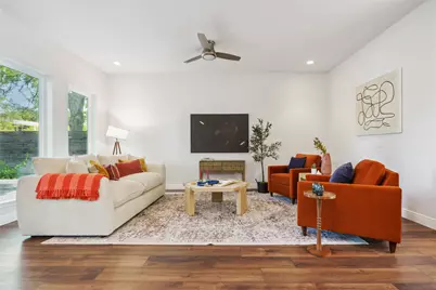 906 Linden Street #A, Austin, TX 78702 - Photo 2