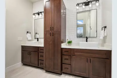 1004 Karen Avenue, Austin, TX 78757 - Photo 18