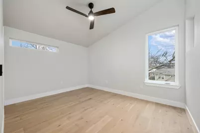 1004 Karen Avenue, Austin, TX 78757 - Photo 22