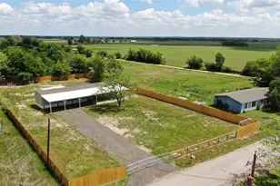 335 Co Rd 352, Gause, TX 77857 - Photo 8