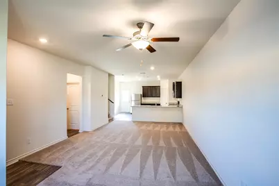 14201 Prairie Sod Lane, Elgin, TX 78621 - Photo 6