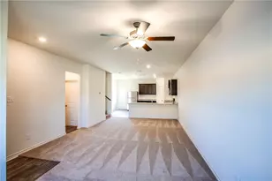 14201 Prairie Sod Ln, Elgin, TX 78621 - Photo 6