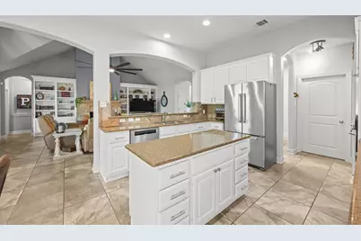 12521 Calistoga Way, Austin, TX 78732 - Photo 12