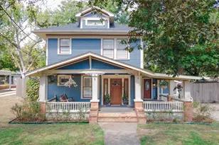 602 W Buck St, Caldwell, TX 77836 - Photo 2