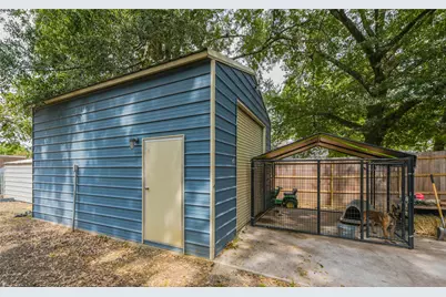 602 W Buck Street, Caldwell, TX 77836 - Photo 18