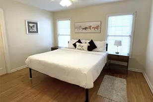 1914 W 38th St, Austin, TX 78731 - Photo 6