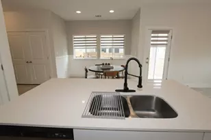 131 Furlong Dr, Georgetown, TX 78626 - Photo 4