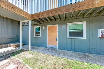 2401 Manor Road #133, Austin, TX 78722 - Photo 8