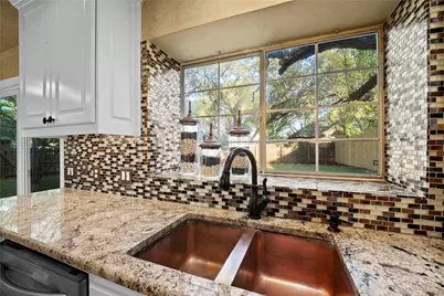 11021 Whiskey River Drive, Austin, TX 78748 - Photo 18