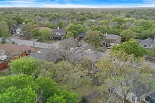 11021 Whiskey River Dr, Austin, TX 78748 - Photo 32