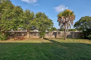 400 Ranier Ln, Round Rock, TX 78665 - Photo 34