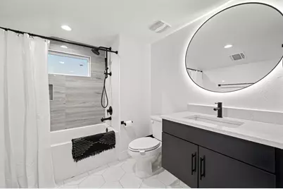 2104 E 2nd Street #1, Austin, TX 78702 - Photo 28