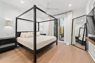 2104 E 2nd St, Austin, TX 78702 - Photo 16