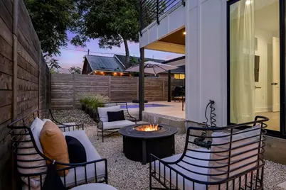 2104 E 2nd Street #1, Austin, TX 78702 - Photo 30