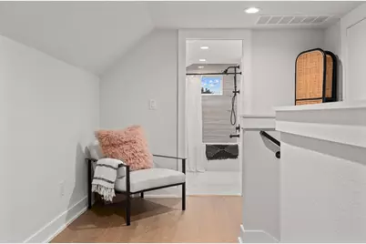 2104 E 2nd Street #1, Austin, TX 78702 - Photo 26