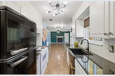 4902 Duval Road #R2, Austin, TX 78727 - Photo 8
