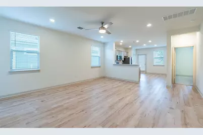 10801 Meris Lane, Austin, TX 78754 - Photo 2