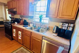 105 Tom Tom, Smithville, TX 78957 - Photo 34
