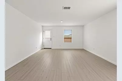 539 Commander Abbott Drive, Jarrell, TX 76537 - Photo 10