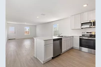 539 Commander Abbott Drive, Jarrell, TX 76537 - Photo 6