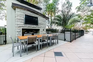 360 Nueces St, Austin, TX 78701 - Photo 26