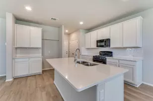 68 Bent Trl Ln, Georgetown, TX 78628 - Photo 8