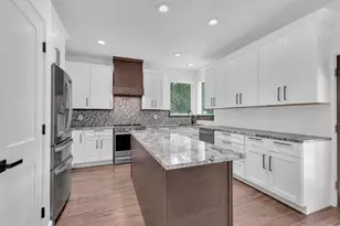 326 Coventry Rd, Spicewood, TX 78669 - Photo 14