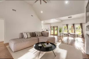 326 Coventry Rd, Spicewood, TX 78669 - Photo 6