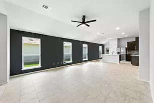 308 Black Opal Dr, Jarrell, TX 76537 - Photo 6