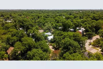 304 W 42nd Street, Austin, TX 78751 - Photo 8