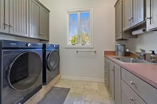 5 Water Front Ave, Lakeway, TX 78734 - Photo 20