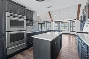 404 Co Rd 421, Spicewood, TX 78669 - Photo 12