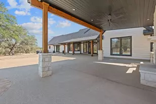 404 Co Rd 421, Spicewood, TX 78669 - Photo 26