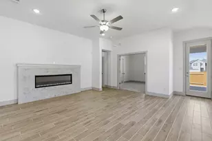 19132 Ariel Elena Wy, Pflugerville, TX 78660 - Photo 12