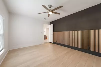 6809 Lunar Drive, Austin, TX 78745 - Photo 14