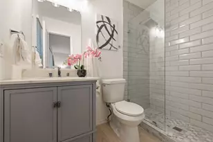 6809 Lunar Dr, Austin, TX 78745 - Photo 26