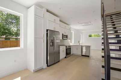 2609 Davis Lane #2, Austin, TX 78745 - Photo 4