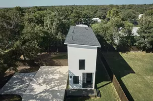 2609 Davis Ln, Austin, TX 78745 - Photo 18