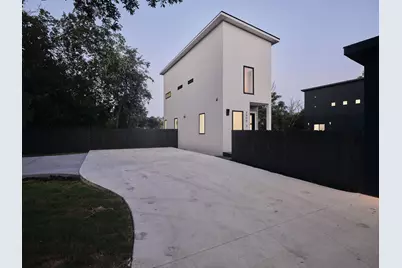 2609 Davis Lane #2, Austin, TX 78745 - Photo 2