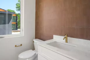 2609 Davis Ln, Austin, TX 78745 - Photo 12