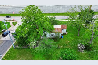 502 Martin Luther King Jr Drive, Bastrop, TX 78602 - Photo 8