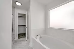 277 Paddington Dr, Kyle, TX 78640 - Photo 18