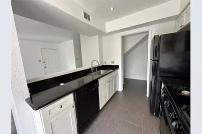 6003 Cougar Drive #D, Austin, TX 78745 - Photo 6
