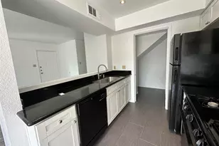 6003 Cougar Dr, Austin, TX 78745 - Photo 6