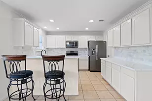 301 Abamillo Ct, Hutto, TX 78634 - Photo 10