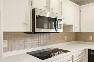 13523 Briar Hollow Dr, Austin, TX 78729 - Photo 8