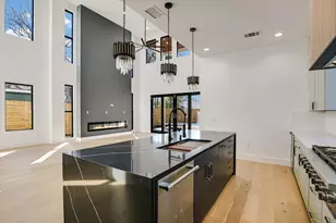 1901 W St Johns Ave, Austin, TX 78757 - Photo 12