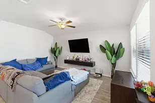 17800 Fairbridge Ln, Manor, TX 78653 - Photo 4